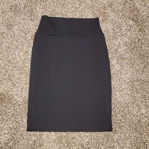 XS black LuLaRoe Cassie pencil skirt